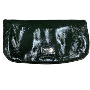 NINE WEST forest green patent clutch handb…